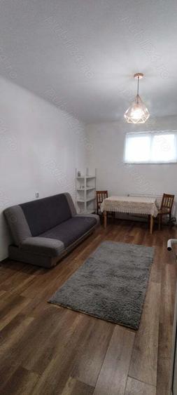 Garsoniera zona 7 Noiembrie - 2