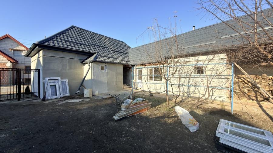 Casa 3 camere + curte 168mp in Avrig - 2