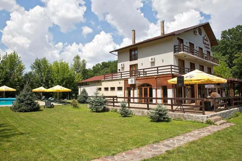 Pensiune, teren 4.460 mp, Hidi?elul de Jos, Bihor. 685.000 Euro (neg). - 3