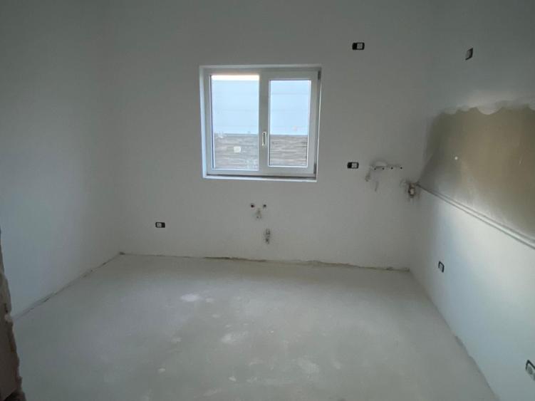 Dezvoltator comision 0 duplex Giroc strada vanatorilor 21 - 3