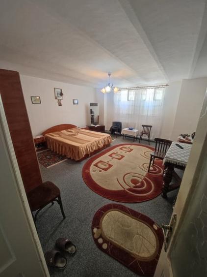 Vanzare 4 camere in vila Dacia - 8