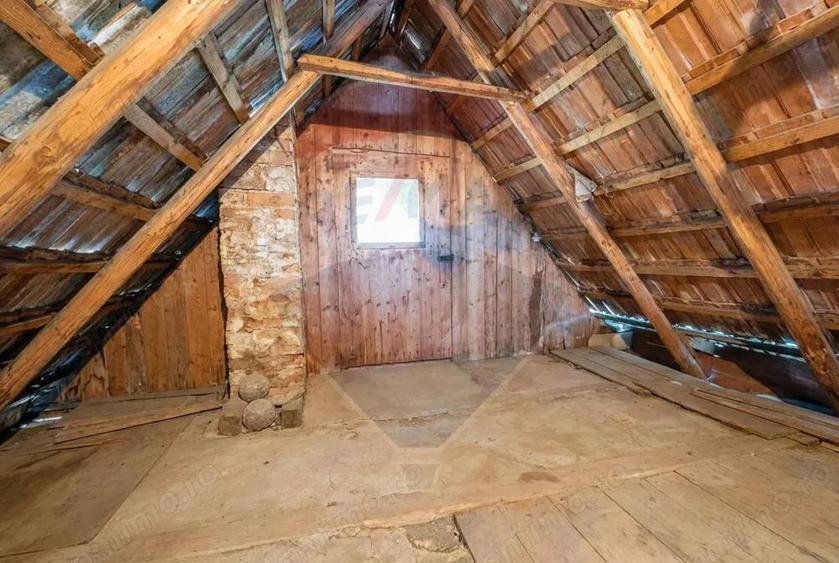 Casa cu 3 camere - str Ortodoxa - 6