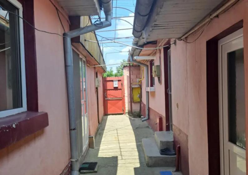 Casa parter , Bariera Valcii , 816 mp teren - 12