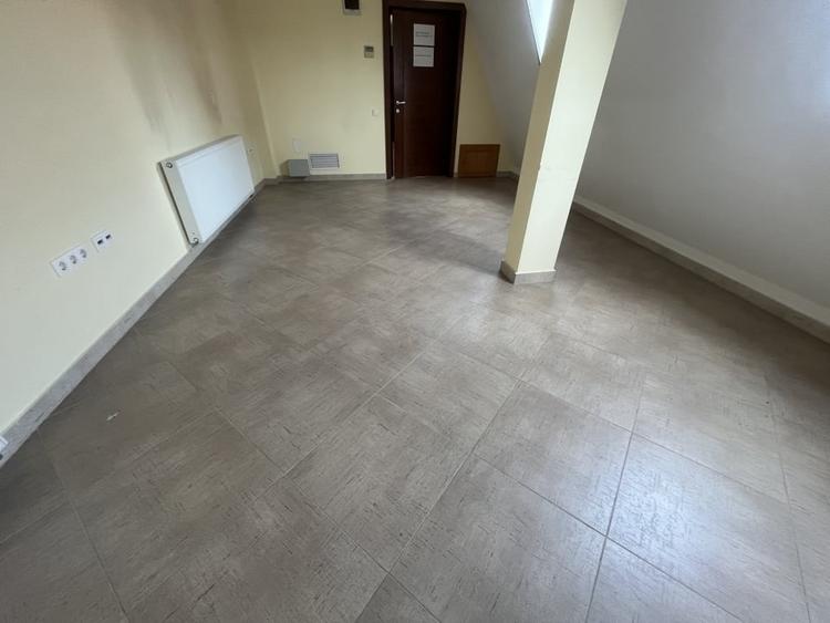 Spatiu birou central - 5