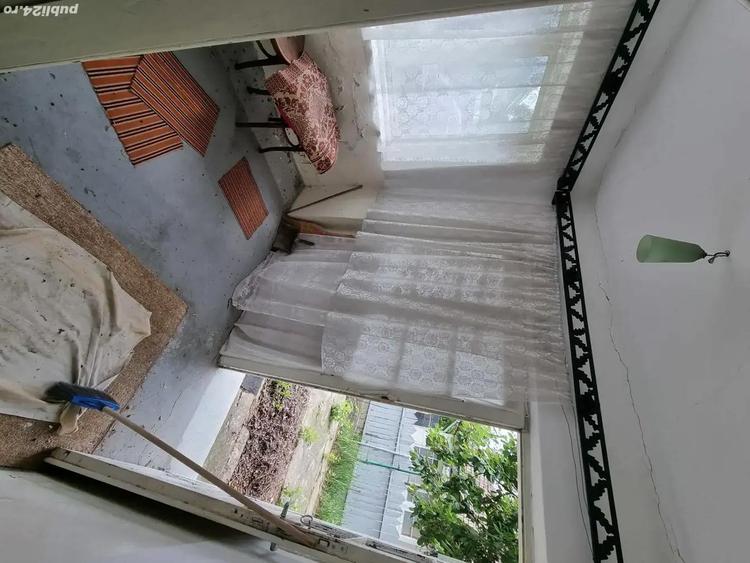 A 27 proprietarul vinde casa - 9