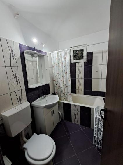 Inchiriez apartament 2camere Tudor - 1