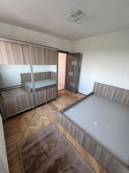 Apartament 3 camere renovat 2025 An constructie 1973 - 1