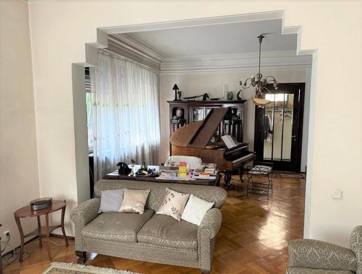 Vila 550 mp si 450 mp teren Universitate - 4