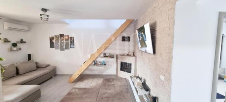 Casa 4 camere de vanzare in Nojorid - 1