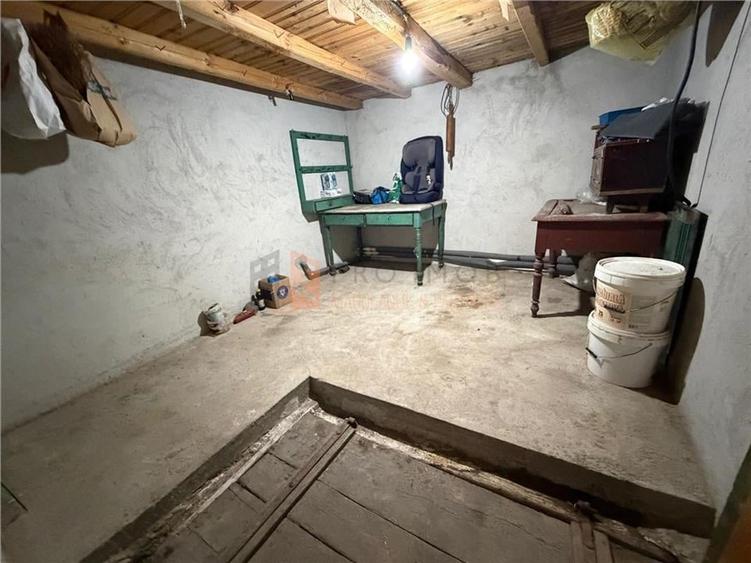 Casa tip parter zona Cernatesti - 13