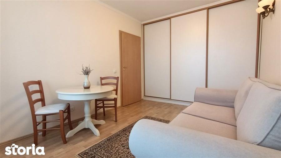 Apartament cu 2 camere decomandat în Zorilor