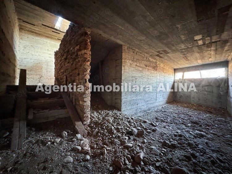 Casa 5 camere D+P+Mansarda si teren in Loc. Santuhalm, Jud. Hunedoara. - 11