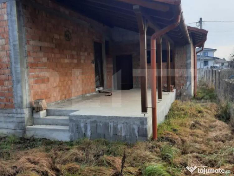 Casa la ro?u de vanzare 242mp construiti, 500 mp teren ?? - 8