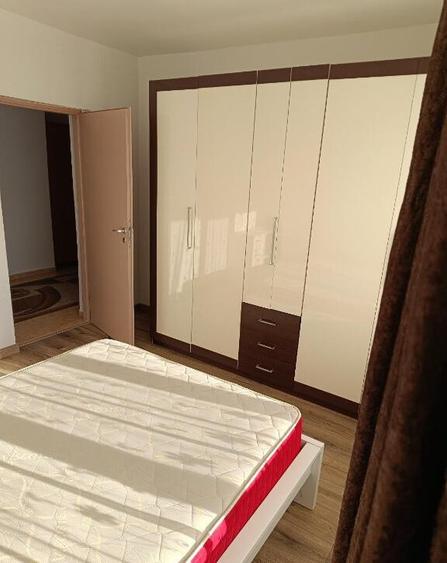 Apartament 4 camere etaj 1 , C.Moldovei - 9