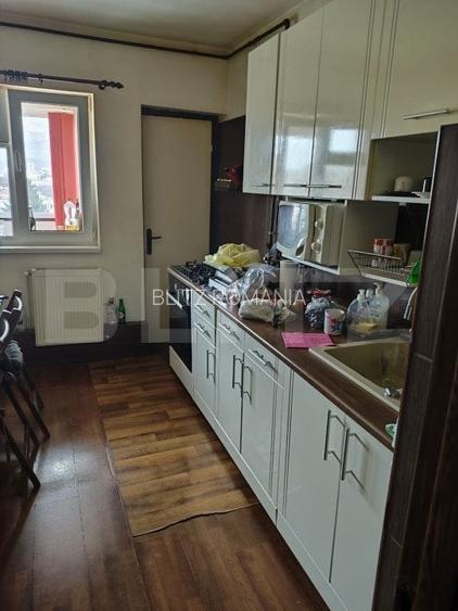Apartament cu 4 camere, 2 bai, 2 balcoane, 92 mp, loc de parcare, zona Astra Apartament cu 4 camere, 2 bai, 2 balcoane, 92 mp, loc de parcare, zona Astra