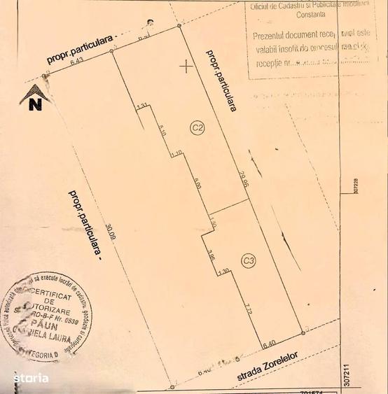 Exclusivitate - Delfinariu - Teren cu casa batraneasca - 1