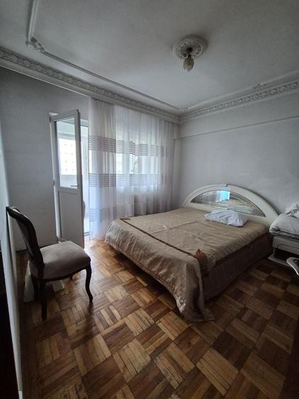 Apartament 4 camere Decomandat, Centrala, 105mp Bulevardul Chisinau - 3
