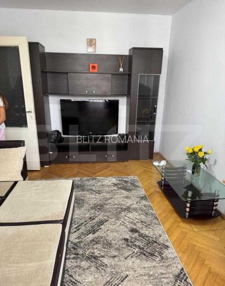 Apartament cu 2 camere, 40 mp, zona Podu Ros