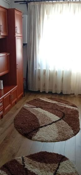 Garsoniera Tractorul- lanfa Coresi Mall - 2