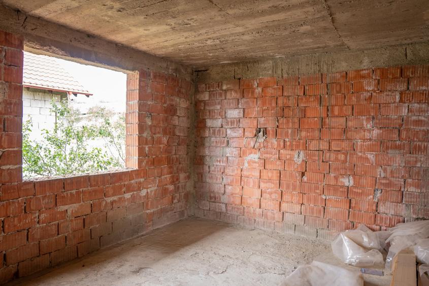 Casă individuală cu 8 camere cu Teren 595 Mp în Grigoreni