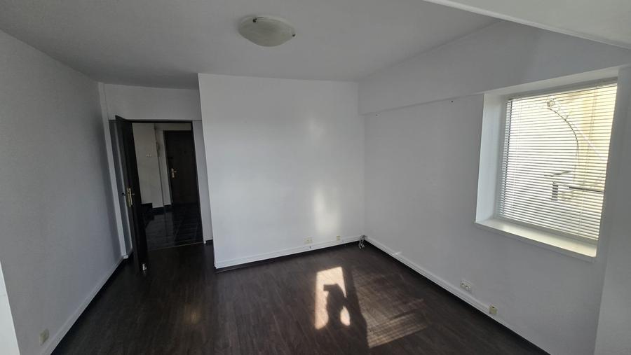 Apartament Duplex, 5 camere – Bd. Unirii 76, lângă Registrul Comerțului - 8