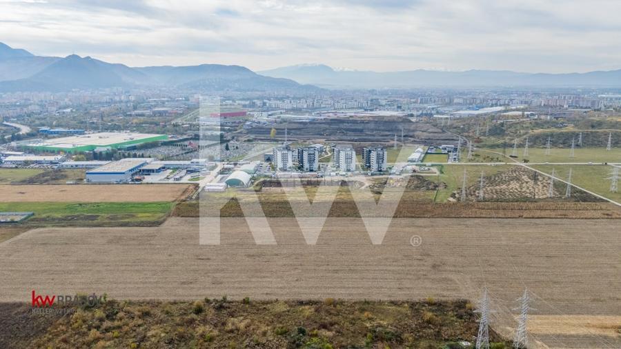 Teren  intravilan de vanzare Triaj - 7