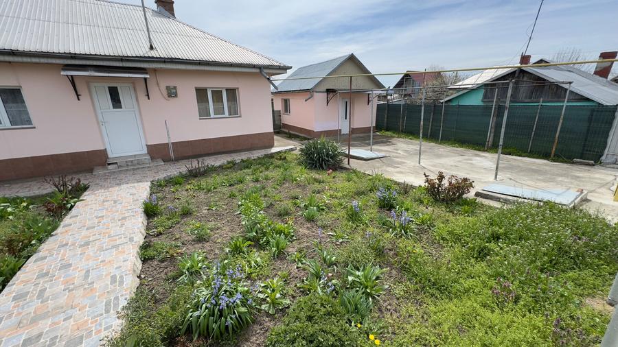 Vand casa + teren in Targu Frumos - 8