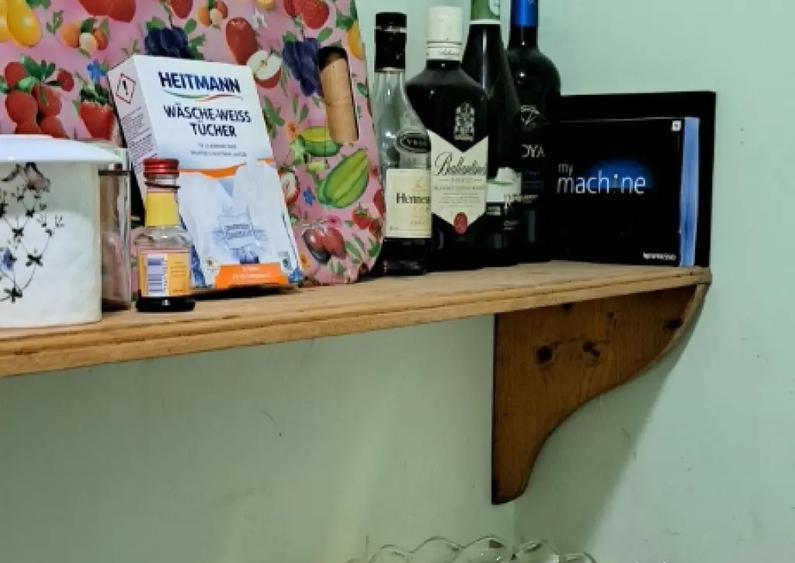 Vand apartament 3 camere in Beiu? central - 2