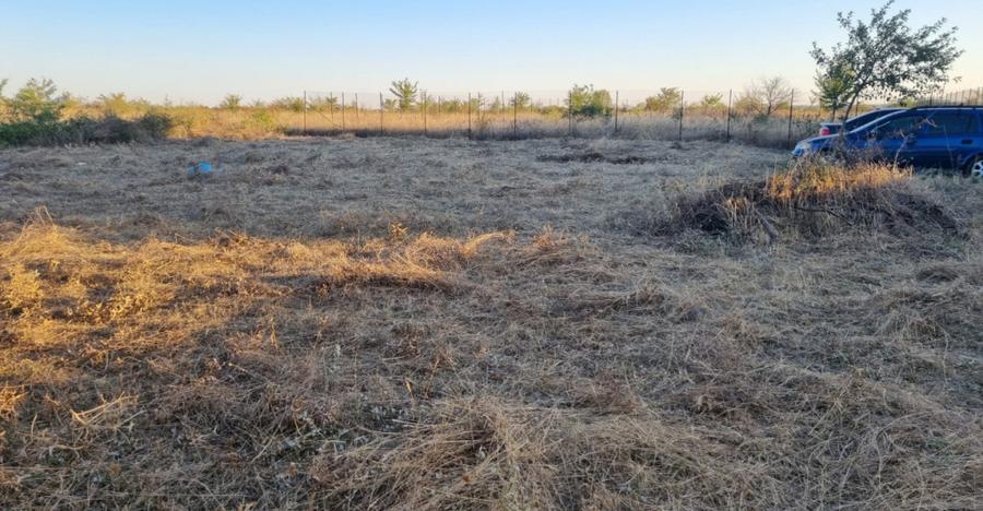 Teren intravilan , zona Damila , 800mp cu front de 31,44 - 2