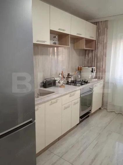 Apartament 3 camere, 75 mp, zona Soarelui - 1