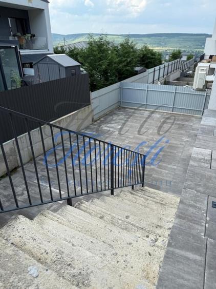 Duplex 6 camere, 180 MP+ 5 Parcari , Zona Subcetate, Floresti - 12