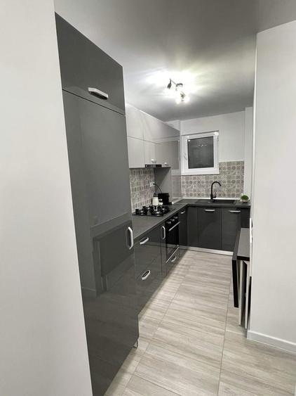 Inchiriez apartament P-uri centru, faleza, elice, nespalata - 6