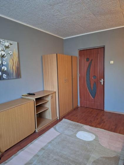 Inchiriez garsoniera Tiglina 1 - 2