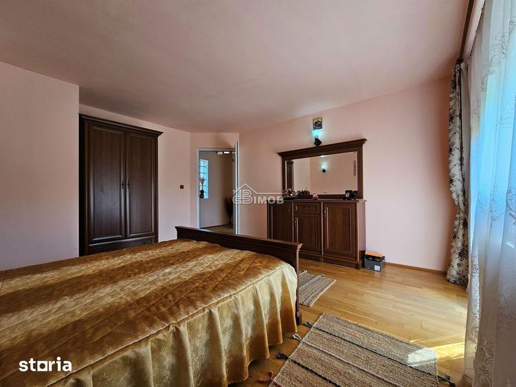 Locatie premium || Acces direct din DN71 Dealu Mare, Dambovita - 6