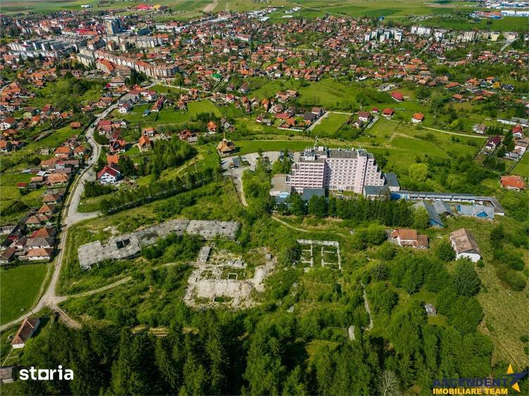 20.000mp teren+Proiect investitional rezidentialaparthotel,in inima st - 6