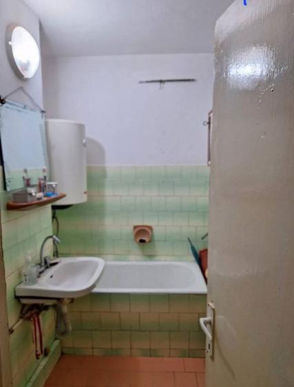 Vand apartament 2 camere. - 6