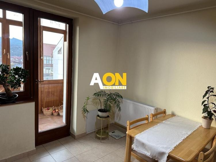 Apartament 3 Camere Zona Cetate, cu Scara Interioara - 3