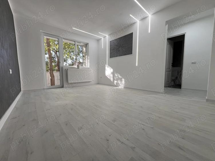 Apartament parter foarte luminos - 1