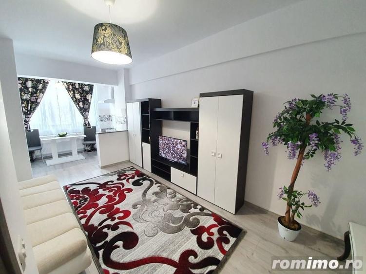 Garsoniera recent renovata zona Calea Mosilor cu centrala proprie - 3