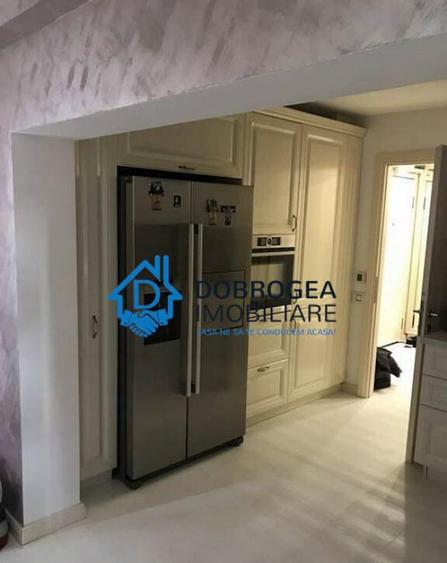 CENTRAL-3 CAMERE DECOMANDAT ,ULTRAMODERN, ETAJ 2 - 5