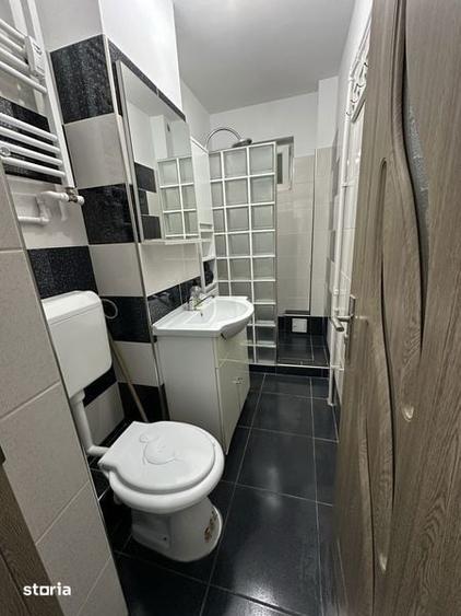 Inchiriez Apartament 2 camere , zona centrala, parter - 6