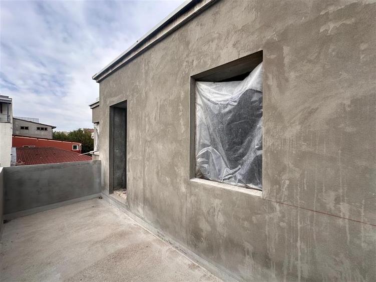 Vanzare imobil CONSOLIDAT pretabil Clinica / Spatii cazare / Birouri / Apartamen - 24