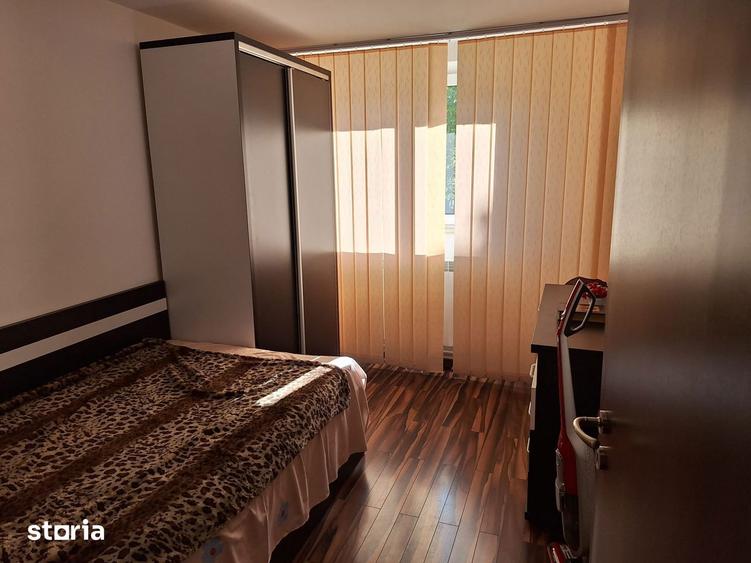 Apartament 3 camere,decomandat,etaj 1, Sat Vacanta-Parcul Tabacariei - 2