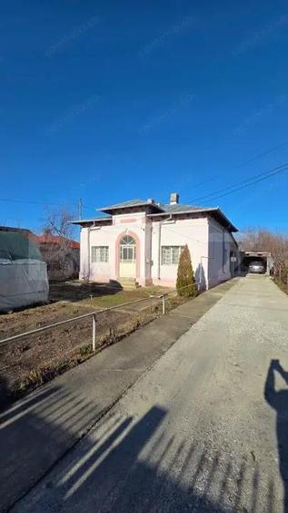 FORTAREA?A ?I CONFORT: Casa Consolidata, Teren 809 mp Gae?ti-in exclusivitate - 20