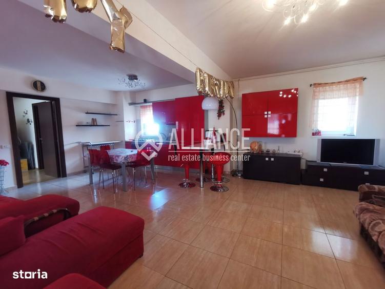 De vanzare apartament 3 camere statiunea Mamaia, zona Butoaie - 2