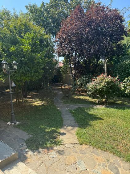 Vila P+E+M, 350 MP, 8 Camere, Terase 45 mp, zona Lac Straulesti,  langa Padure - 8