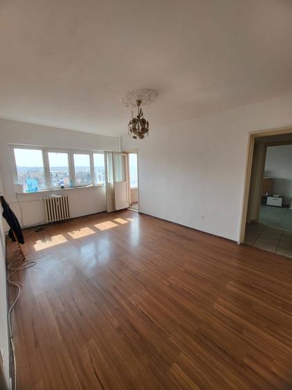 Vand apartament cu 2 camere Lacul Tei - 3