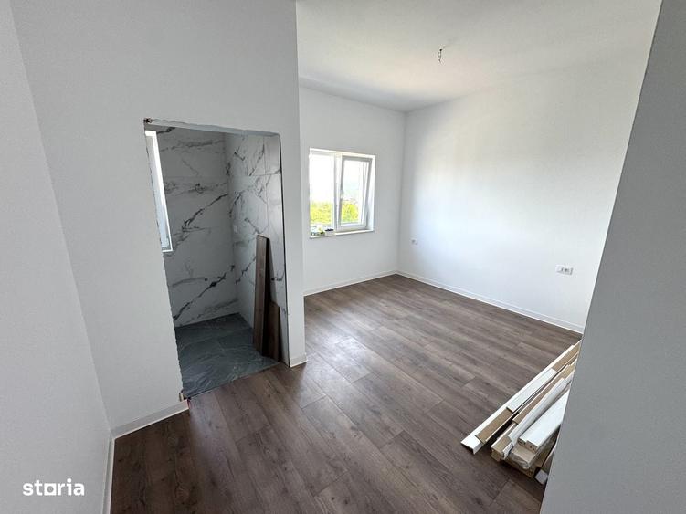 Casă cu 4 camere în Horpaz
