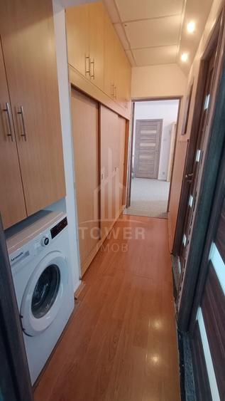 Apartament cu 3 camere semidecomandat în Central
