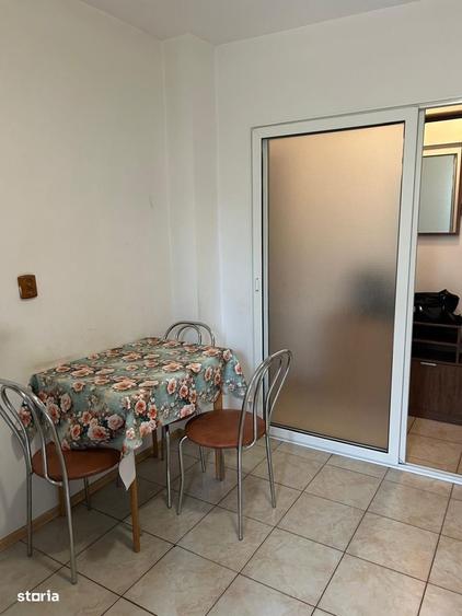 Apartament cu 2 camere semidecomandat în Inel II